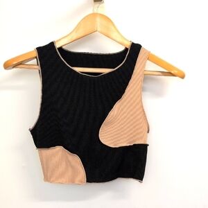 ✨FREE WITH PURSHASE ✨SHEIN BLACK AND TAN TOP SIZE SMALL